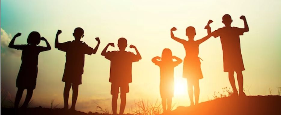 Kindersilhouetten.slider (freepik)