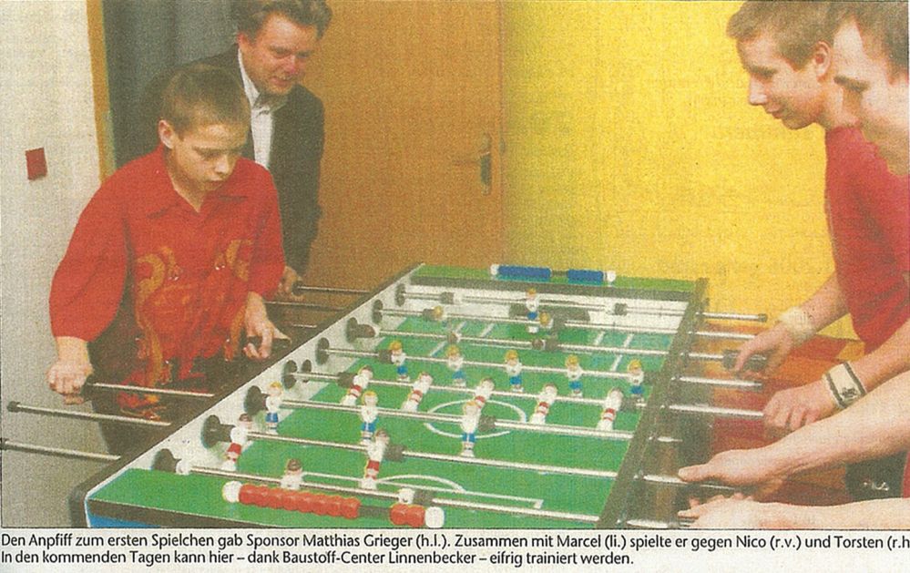 tl_files/images/Karlsburg/kb.kjwg.oz.kicker.spende-2006.jpg tl_files/images/Karlsburg/kb.kjwg.oz.kicker.spende-2006.jpg