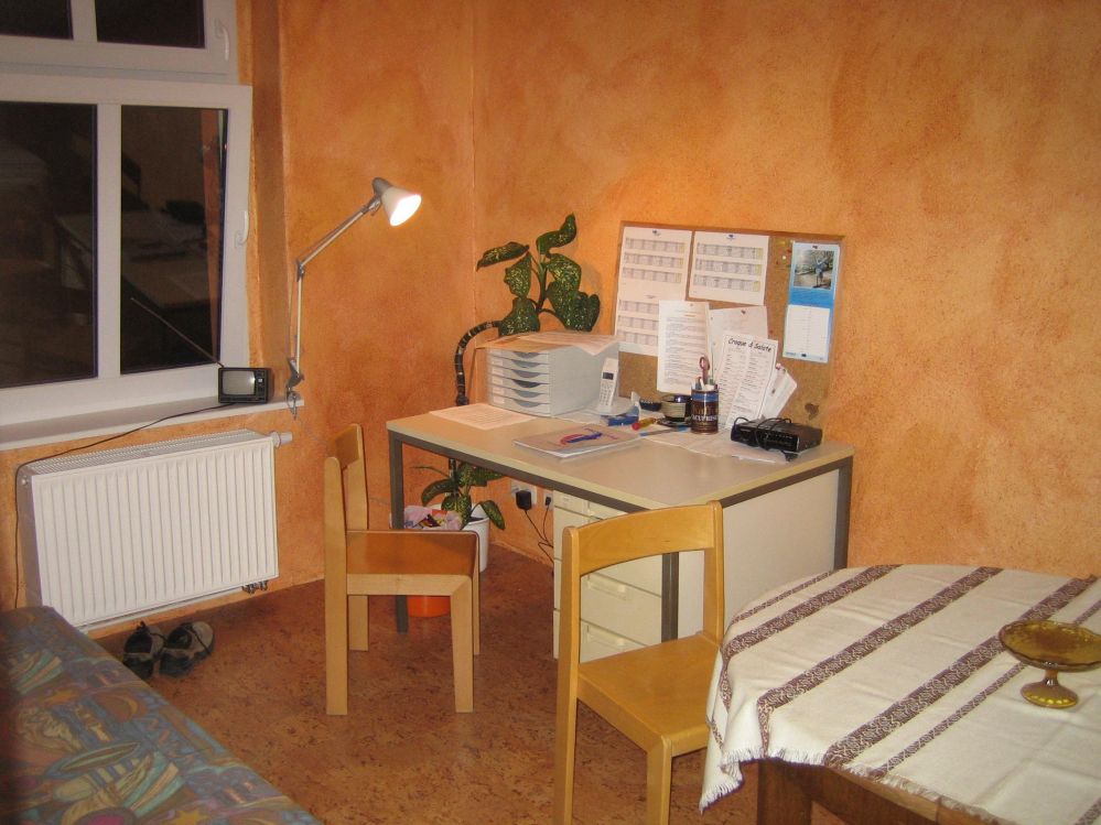 tl_files/images/Stralsund/hst.bw.betreuerzimmer.jpg tl_files/images/Stralsund/hst.bw.betreuerzimmer.jpg